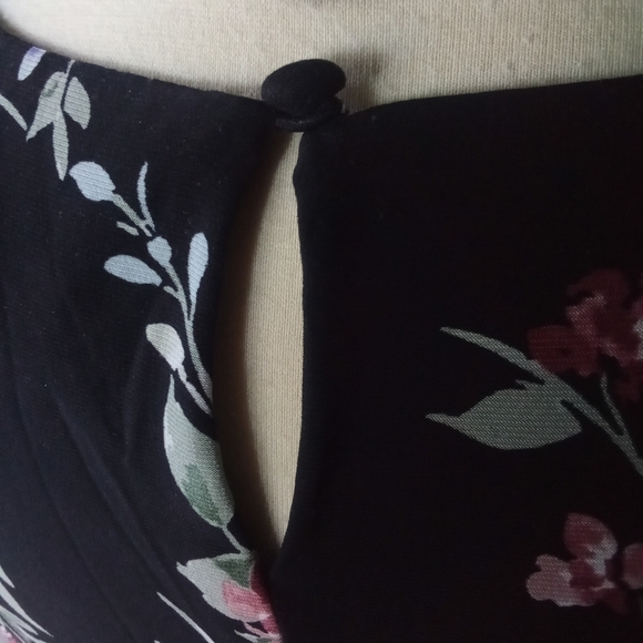 Ralph Lauren Black Floral 3/4 Length Sleeves Midi Sheath Dress Flower Pattern - Picture 13 of 16